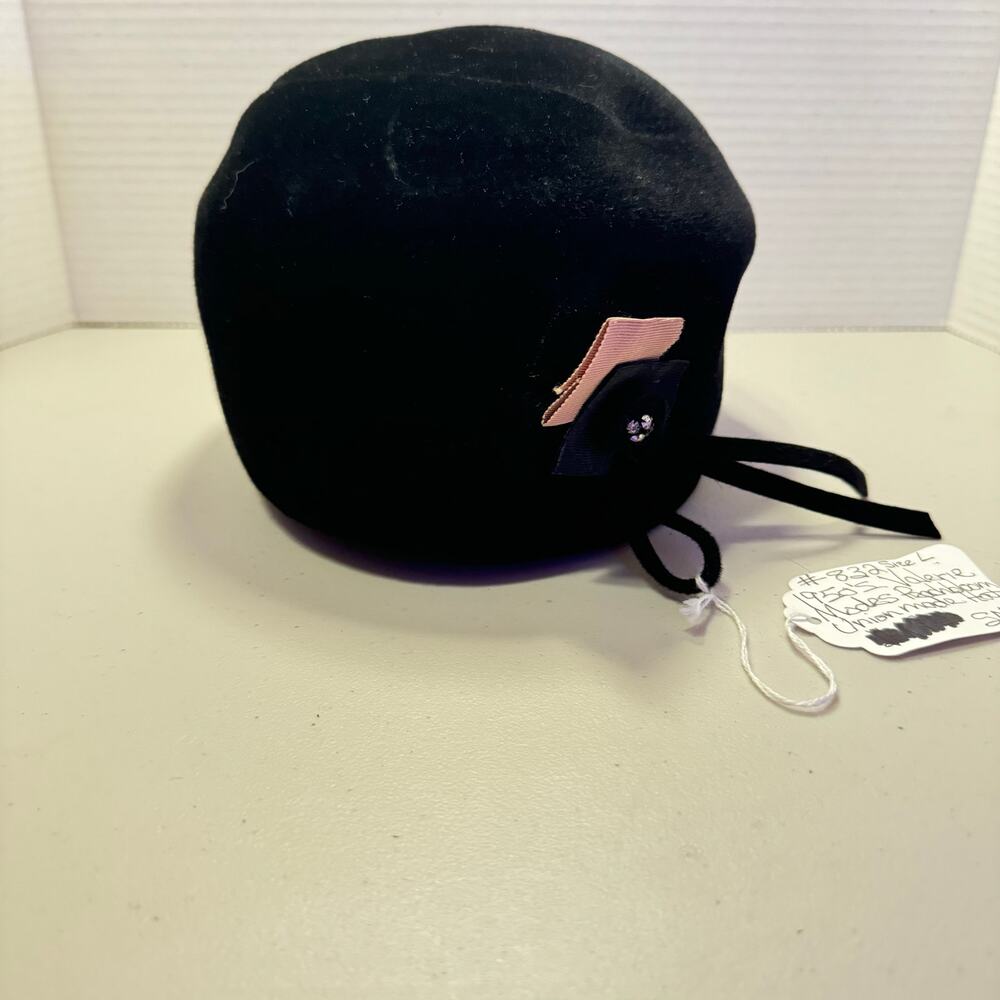 BLACK 1950’s Valerie Modes Peachbloom Union Made hat SZ L